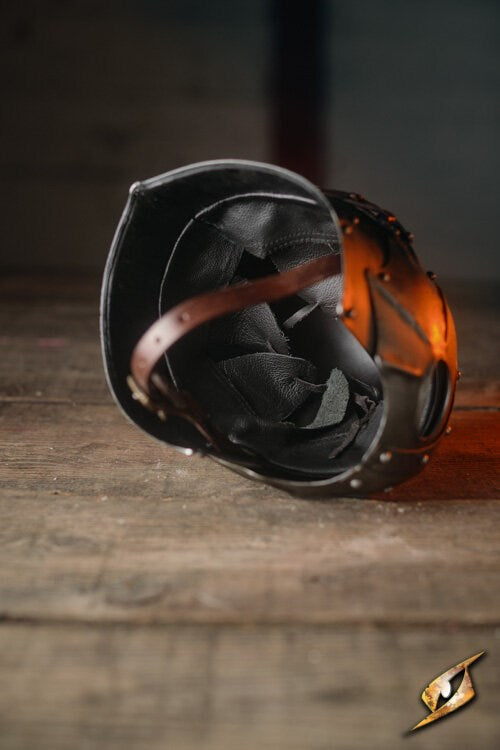 Raider Helm (1mm Staal) | 'Battle-worn' Orc/Barbaar Helm Epic Armoury