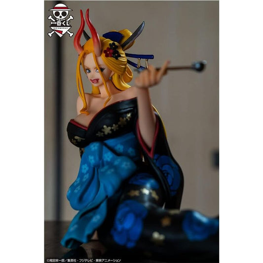 Black Maria 'Glitter' Figuur (Ichibansho) | 15cm One Piece Banpresto