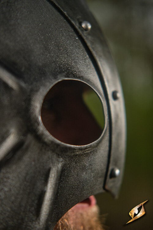 Raider Helm (1mm Staal) | 'Battle-worn' Orc/Barbaar Helm Epic Armoury