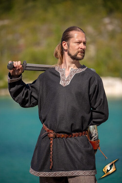 Tunic Fimbul (Viking) | 100% Katoenen LARP Tuniek (Mouwloos) Zwart Epic Armoury