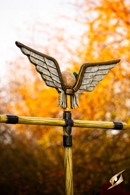 Winged Skull Banier Top (PU Foam) | Modulaire LARP Topper Epic Armoury