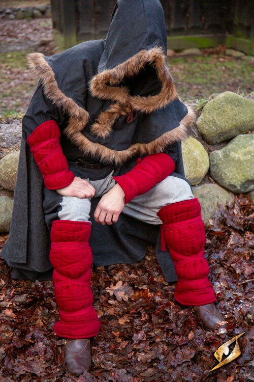 Epic Armoury Padded Bracers & Greaves Set - Wambuis Pantser - The Prop Shop