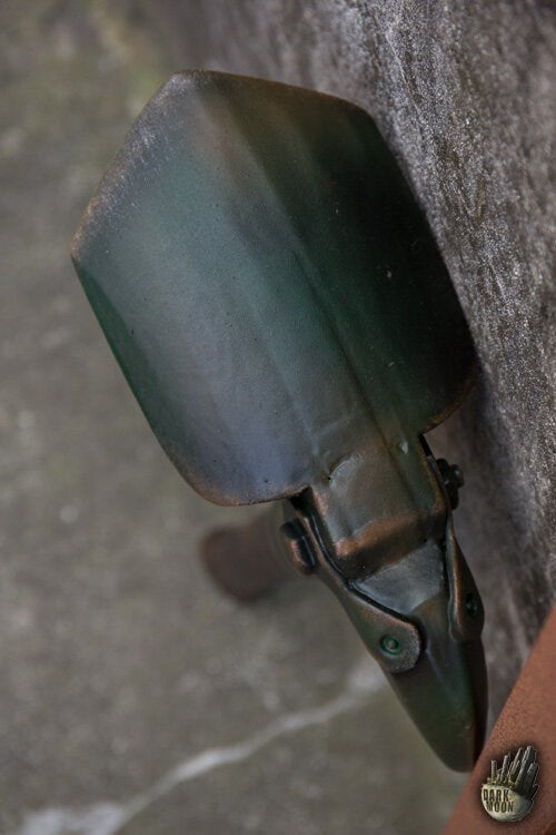 Dark Moon Folding Shovel (60 cm) - LARP Wapen (Entrenching Tool Replica) Dark Moon