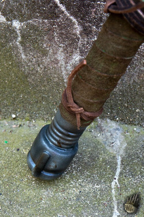 Dark Moon Pipe Hammer (65 cm) - Improvised Post-Apoc LARP Wapen Dark Moon