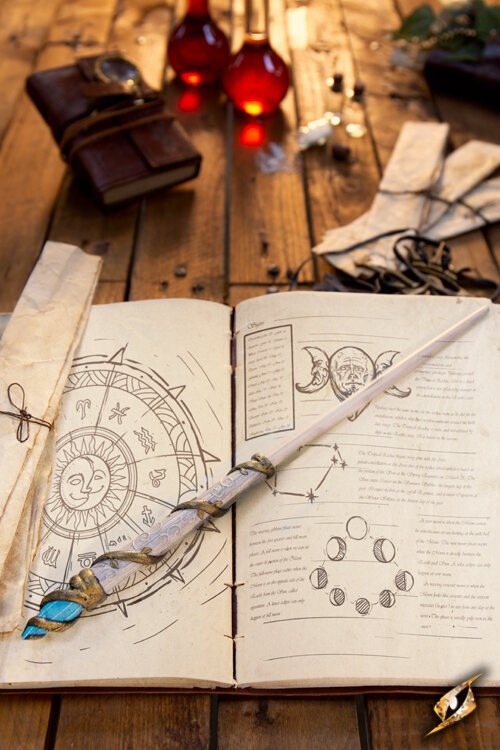 Epic Armoury Enchanter Wand (35 cm) - Houten Toverstaf Wit Epic Armoury