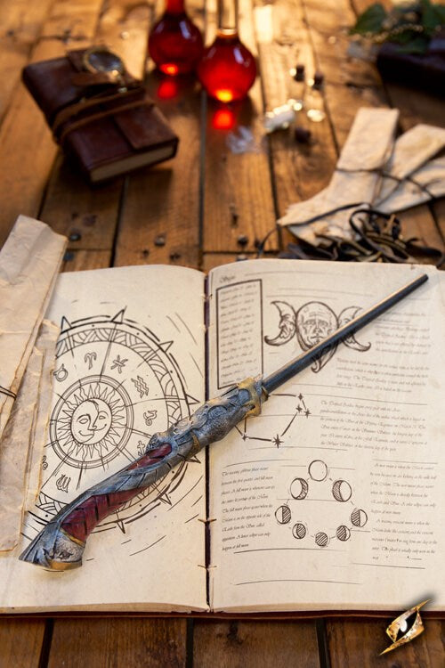 Epic Armoury Sendivogius Wand (34-35 cm) - Hout & Foam Hybride Toverstaf Zilver Epic Armoury