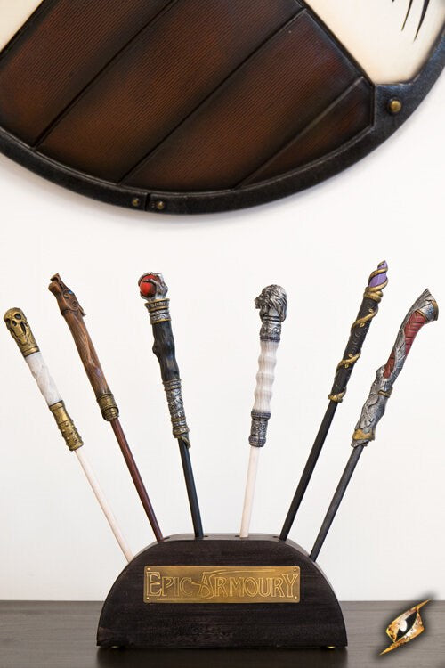 Epic Armoury Wand Stand - Houten Display voor 8 Toverstaven Epic Armoury