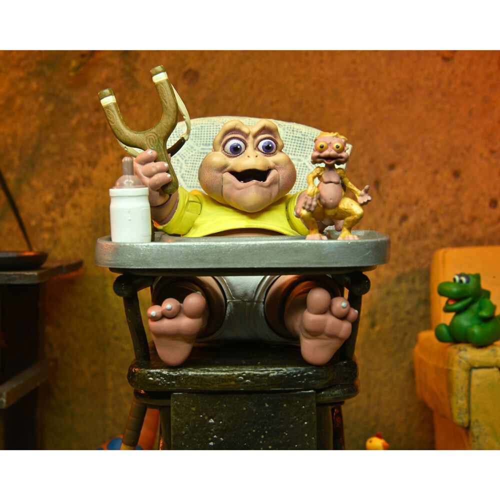 Baby Sinclair 'Ultimate' Figuur | 10cm Dinosaurs TV Serie NECA