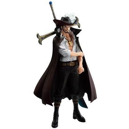Dracule Mihawk 'Beyond the Trials' Figuur (Ichibansho) | 25cm One Piece Banpresto